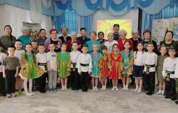 Встреча поколений прошла в детском саду «Лейсан»