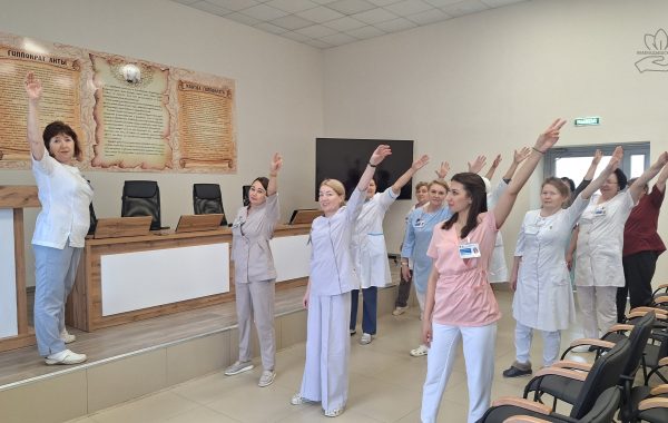 Производственная гимнастика в Мамадышской ЦРБ: заряд бодрости и позитива для сотрудников