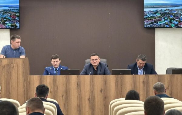 В Мамадыше готовятся к лету: купальный сезон, пожарная безопасность и детские лагеря
