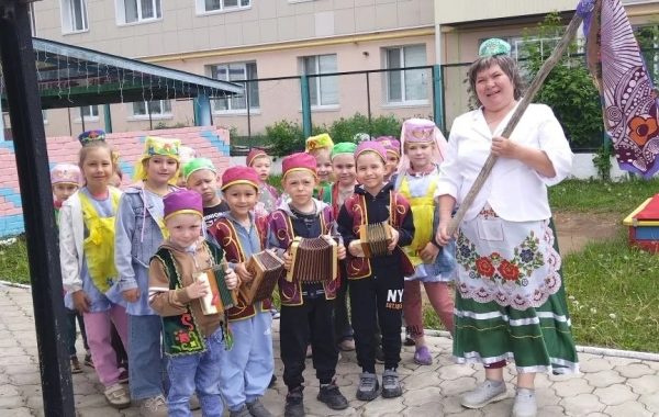 В детском саду «Нухрат» прошёл яркий праздник Сабантуй