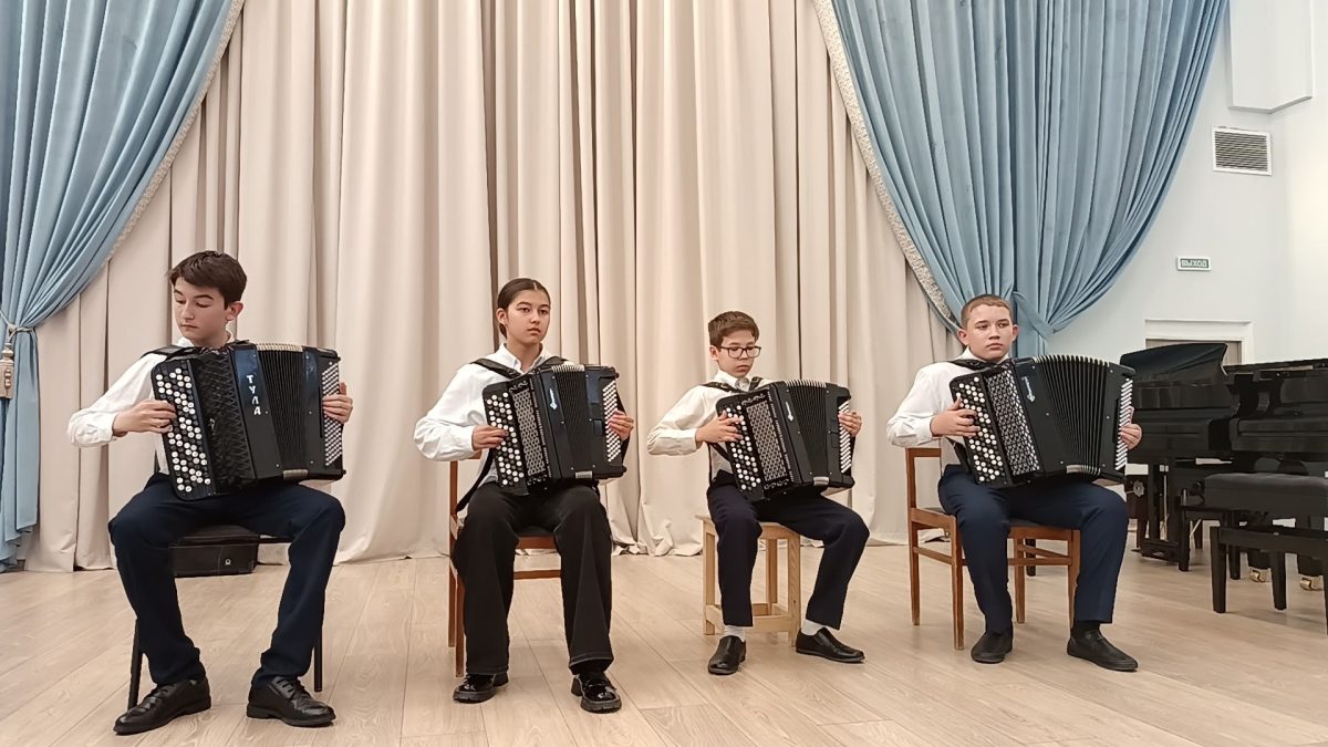 «Мечта» и «Менестрели»: музыка, объединившая сердца