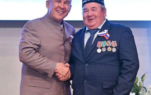 Серебряный волонтёр из Мамадыша Юрис Шакуров удостоен медали «100 лет ТАССР»