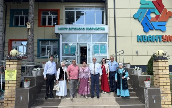 Делегация Всемирного конгресса татар высоко оценила работу Мамадышского района по сохранению родного языка