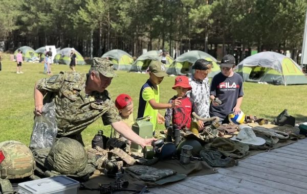 В палаточном лагере «Интеллект» прошла встреча с живой историей!