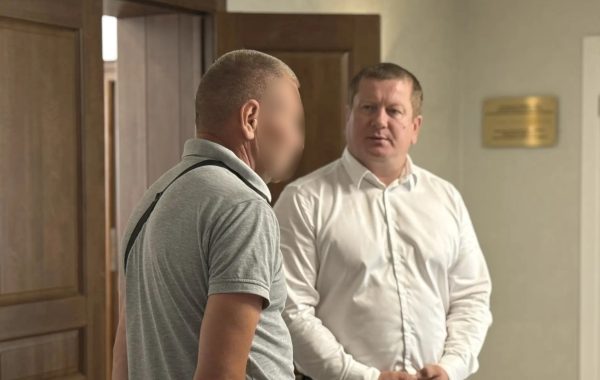 Глава Мамадышского района встретился с участником СВО, проходящим лечение после ранения