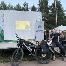 ‍ Велопутешественник из Казани в Шанхай вдохновил участников смены в лагере «Молодая гвардия»