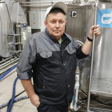 Равиль Хакимов — специалист, который держит технику под контролем