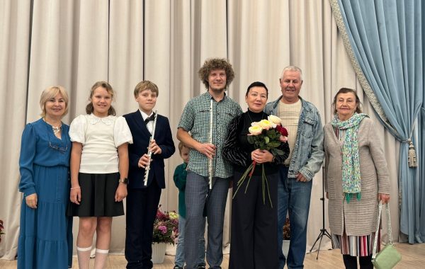 Музыка осени: в Мамадыше прошёл сольный концерт преподавателя ДШИ Эльмиры Костягиной