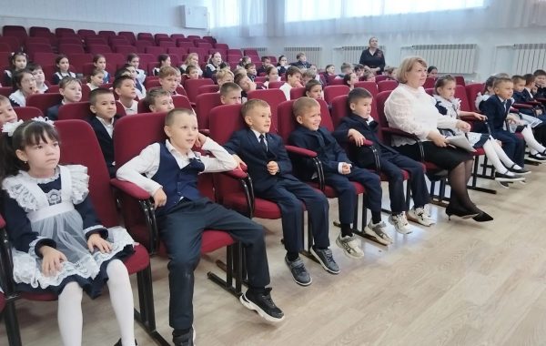 В Мамадыше первоклассников лицея № 2 посвятили в лицеисты