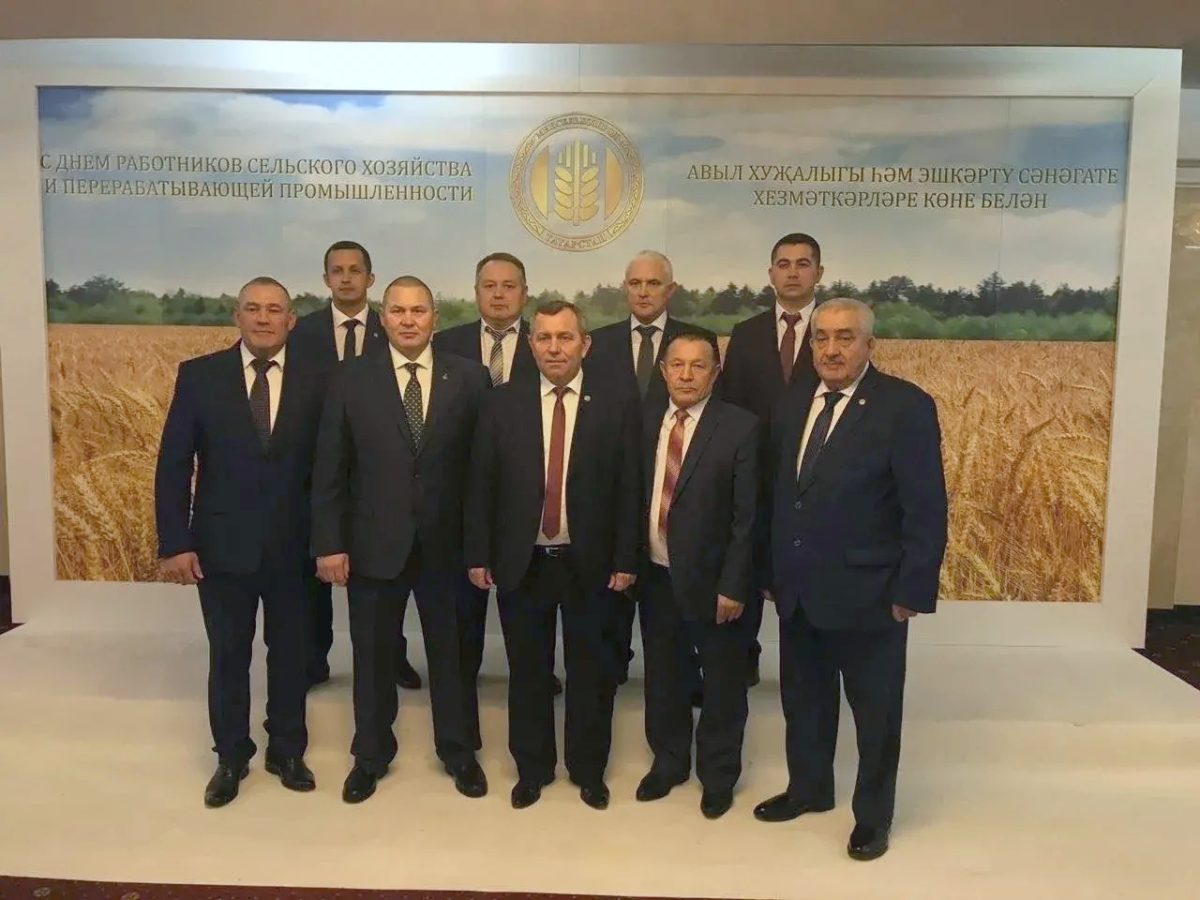 Поздравление депутата Государственной Думы Анатолия Петровича Иванова с Днём работника сельского хозяйства и перерабатывающей промышленности