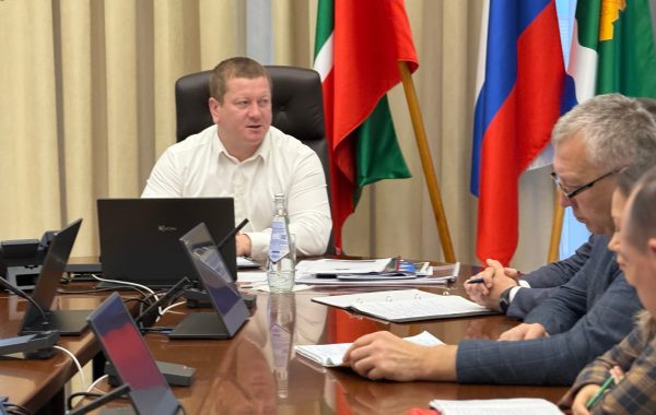 В Мамадыше обсудили уборочную кампанию, благоустройство и развитие сельских территорий